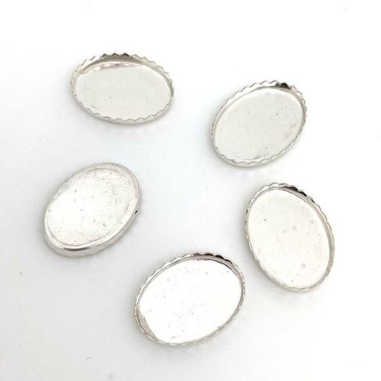 Picture of Sterling Silver Oval Serrated Bezel Cup, 13x18mm