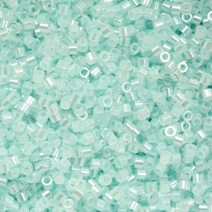Picture of Cylin Ceylon Crystal Light Aqua Cylinder Seed Bead Size 11, Approximately 25 Grams