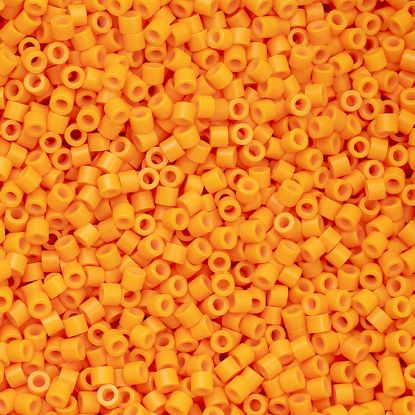 Picture of Cylin Saffron Spice Cylinder Seed Bead Size 11, Approximately 25 Grams