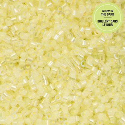 Picture of Cylin Glow in Dark Aurora Borealis, Yellow Seed Bead Size 11, Approximately 25 Grams