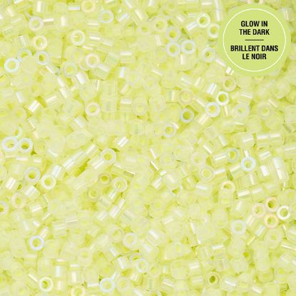 Picture of Cylin Glow in Dark Aurora Borealis, Yellow Neon Seed Bead Size 11, Approximately 25 Grams