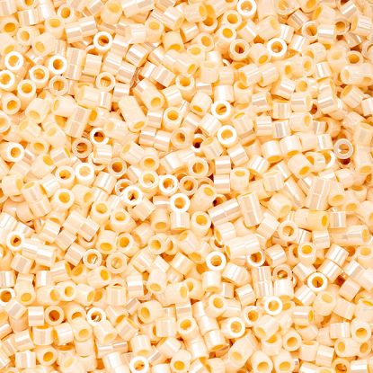 Picture of Cylin Opaque Light Beige Glazed Luster Cylinder Seed Bead Size 11, Approximately 25 Grams